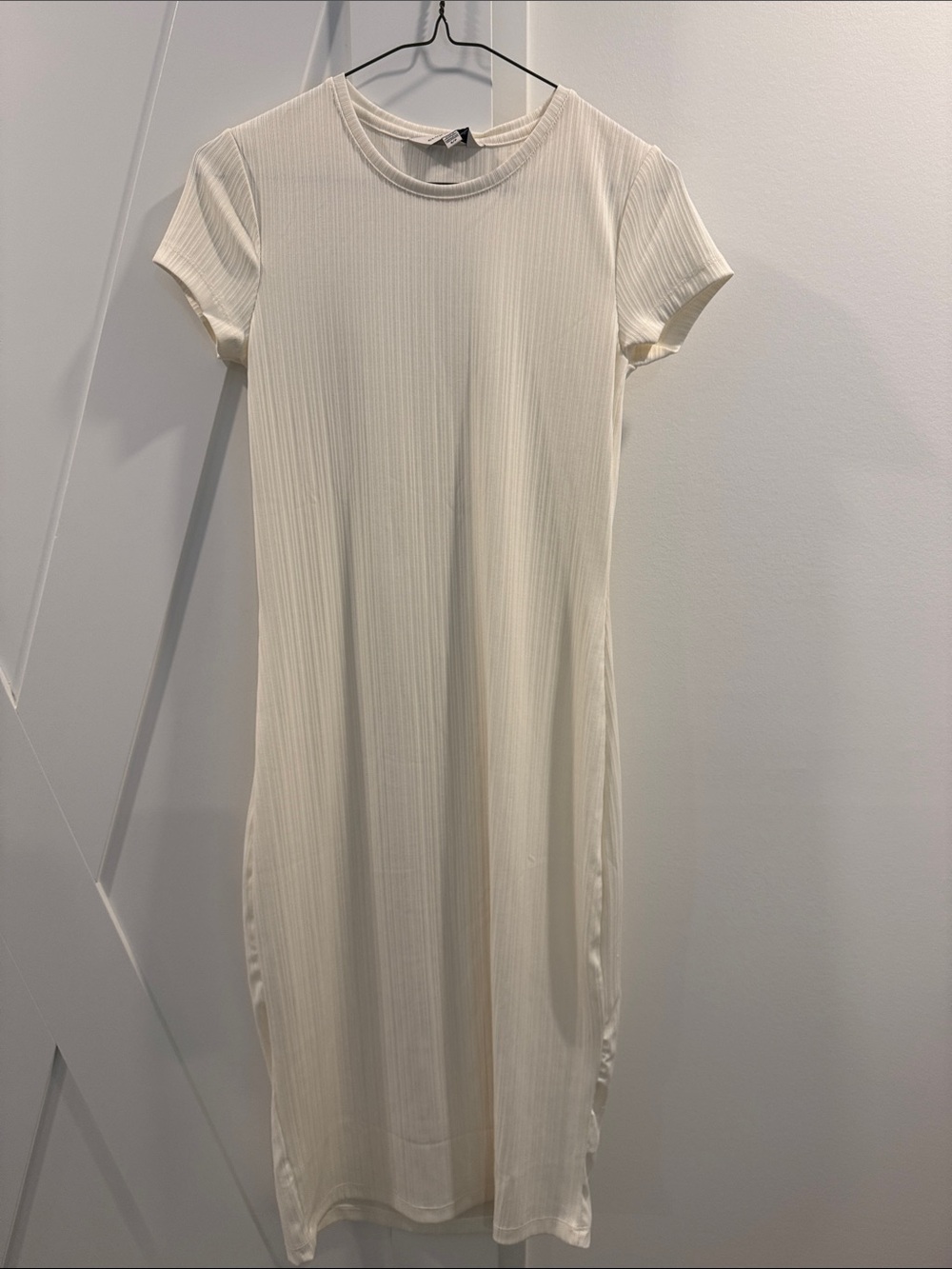 Club Monaco Cream Ribbed Short-Sleeve Midi Dress